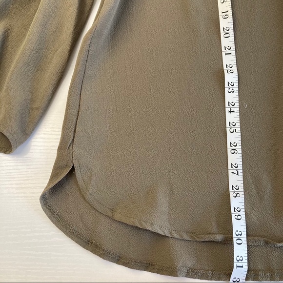 Unique Spectrum Army Green Lace Front Boho Tunic - Picture 9 of 10